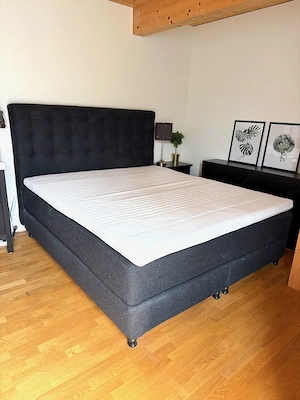 Elegantes Boxspring Bett