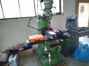 Fräsbohrmaschine Bridgeport Bild 3