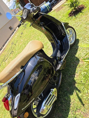 Vespa Primavera 50 Bild 4
