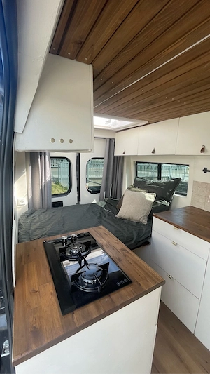 Schöner Campervan Bild 8