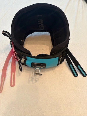 Mystic Dutchess Damen Kite- Windsurf-Harness Grösse S   inkl. Clickerbar 3.0 Bild 3