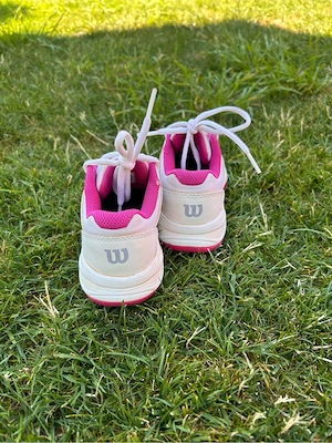 Tennisschuhe Gr. 30 Bild 3