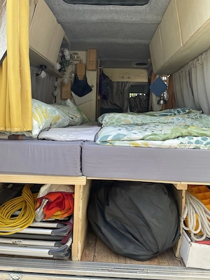 Ausgebauter Camper - Ford Transit 350L in Top Zustand Bild 4
