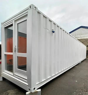 Umgebauter 40-Fuß-Seecontainer | Großraumbüro | Mobiles Containergebäude Bild 5