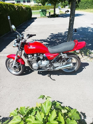 Kawasaki 750 Zephyr Bild 2