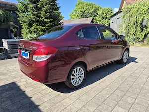 Mitsubishi Attrage 1,2 MIVEC Intense CVT Automatik Bild 5