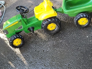 John Deere Kindertraktor Bild 2