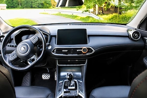 MG EHS 1,5T GDI PHEV Luxury Aut. SUV   Geländewagen Bild 9