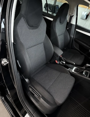 Skoda Octavia Allrad Sportpaket Dynamic  TDI 4x4 Kombi  Bild 9