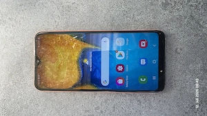 Verkaufe Samsung A20e Bild 2
