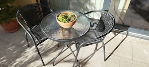 Garten Tischchen mit 2 Stühlen