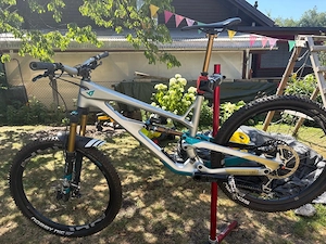 YT Jeffsy Pro Race 27,5 in XL