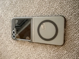 Verkaufe Samsung Flip 6 256GB Bild 2