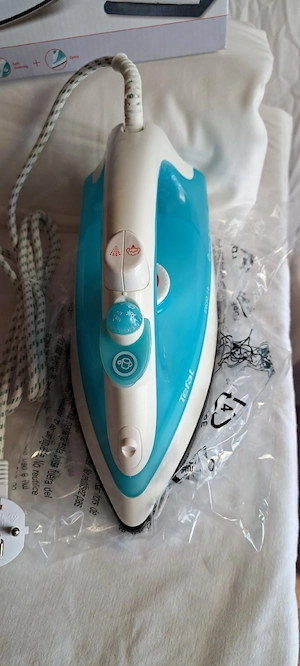 Tefal Incio 15 Dampfbügeleisen 1800W Bild 2