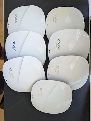  7x Aruba APIN0315 (AP-315) WLAN Access Points inkl. Halterungen   Gesamtpaket
