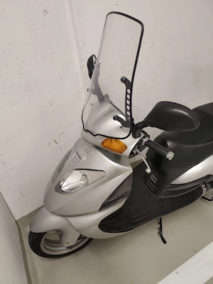  Verkaufe Motorrad-Roller Daelim Otello, 125 ccm Bild 3