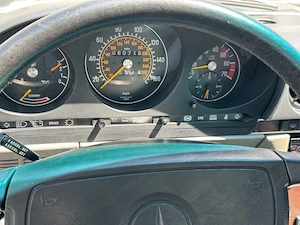Mercedes 560SL  Bild 4