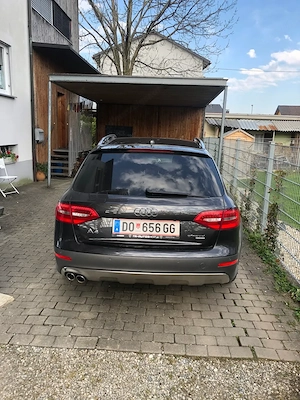 Audi A4 allroad 2,0 TDI quattro DPF Kombi   Family Van Bild 2