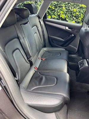 Audi A4 allroad 2,0 TDI quattro DPF Kombi   Family Van Bild 9