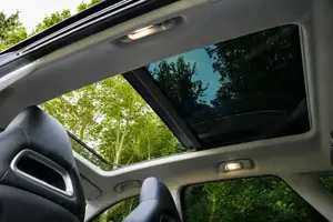 MG EHS 1,5T GDI PHEV Luxury Aut. SUV   Geländewagen Bild 3