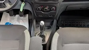 Dacia Lodgy Bild 17