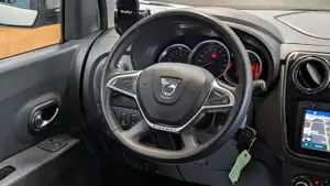 Dacia Lodgy Bild 12
