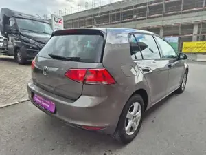 Volkswagen Golf Bild 9