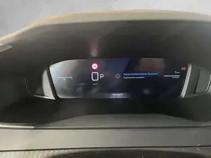 Peugeot 2008 Bild 10