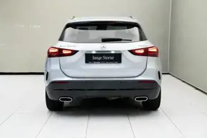 Mercedes-Benz GLA 200 Bild 11