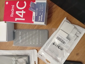 Xiaomi Redmi 14 c NEU (16 GB, 256 GB) mit Zubehör  Bild 3