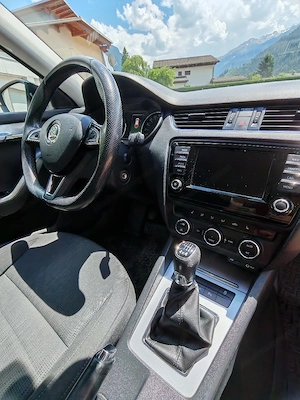 Skoda Octavia 4x4 TDI Style Bild 5