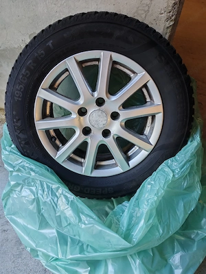 Skoda Octavia 4x4 TDI Style Bild 4