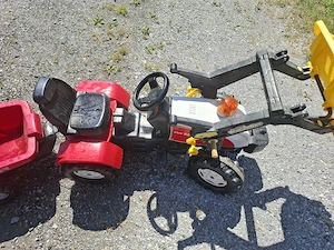 Trettraktor Steyer mit Anhänger Bild 3