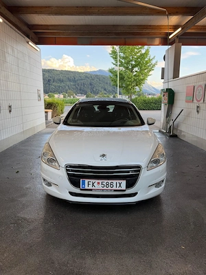 Peugeot 508 SW Kombi 1.6 Bild 2