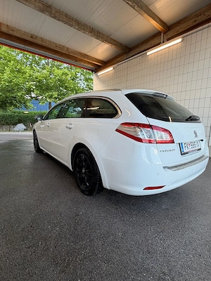 Peugeot 508 SW Kombi 1.6 Bild 5