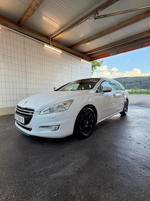 Peugeot 508 SW Kombi 1.6 Bild 3