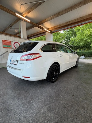 Peugeot 508 SW Kombi 1.6 Bild 6