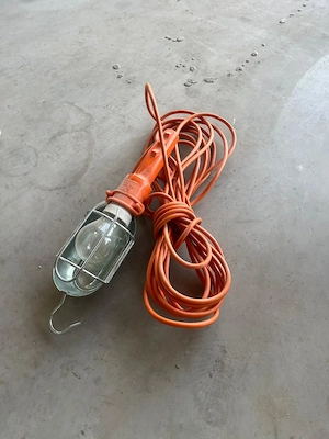 Verschiedene Handwerkerbeleuchtung Bild 2