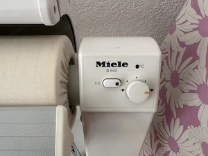 Miele Bügelmaschine B890 Bild 2