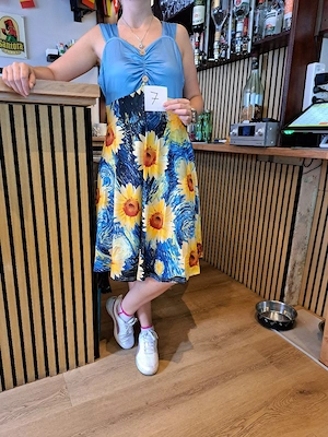 Küss' die Hand gnä' Frau !! Bild 4