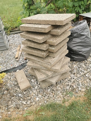Waschbetonplatten zu verschenken  Bild 2
