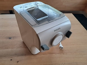 Elektrische Nudelmaschine Philips mit Zubehör Bild 4