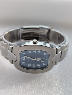 Armbanduhr  Bild 2