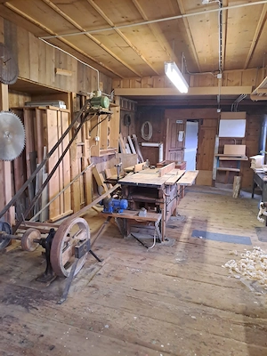 Verschenke Fräß und Hobelmaschine Bild 2
