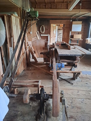 Verschenke Fräß und Hobelmaschine