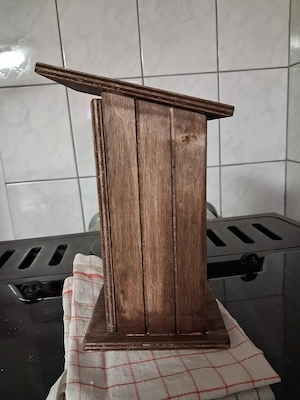 Miniaturtoilette, Plumpsklo, Scheißhaus.  Bild 3