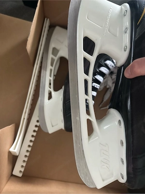 Bauer Eishockeyschuhe Größe 40,5 Supreme Bild 2