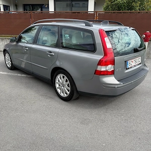 Volvo V50 2.0D Bild 3