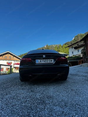 BMW 330xi Coupé E92   N52 3.0   272 PS   xDrive Bild 7