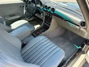 Mercedes 560SL  Bild 3